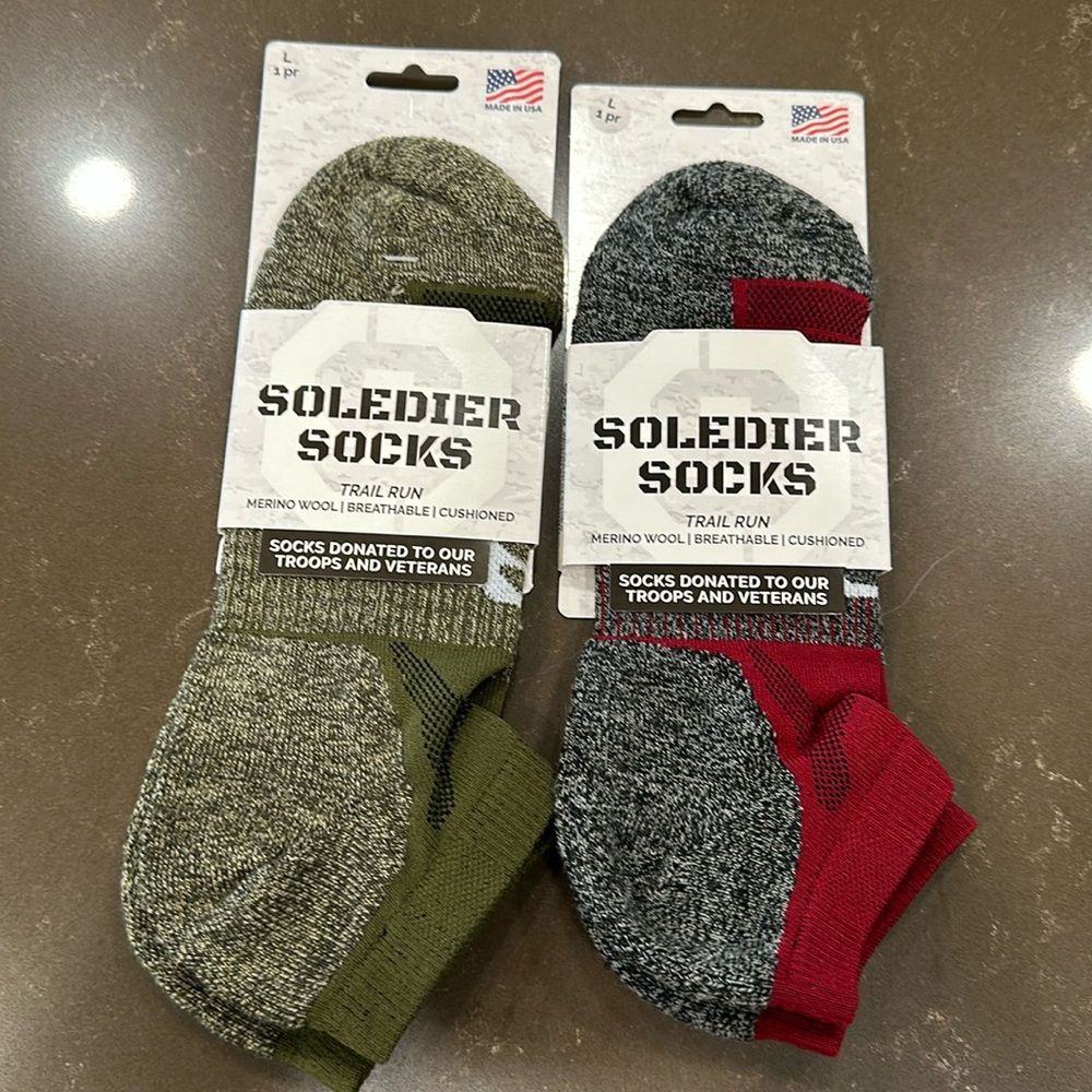 2 pairs merino wool socks